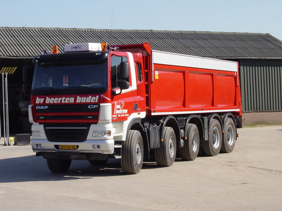 Rode containerwagen